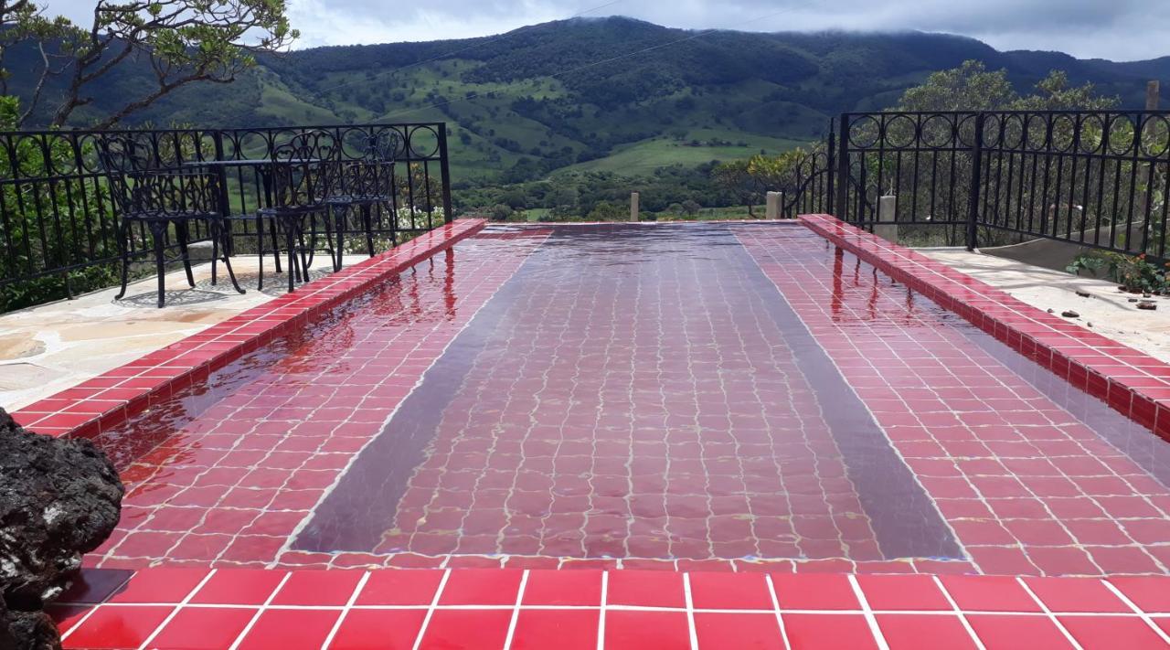 Pousada Chale Da Montanha Sao Thome Das Letras Сан-Томе-дас-Летрас Экстерьер фото
